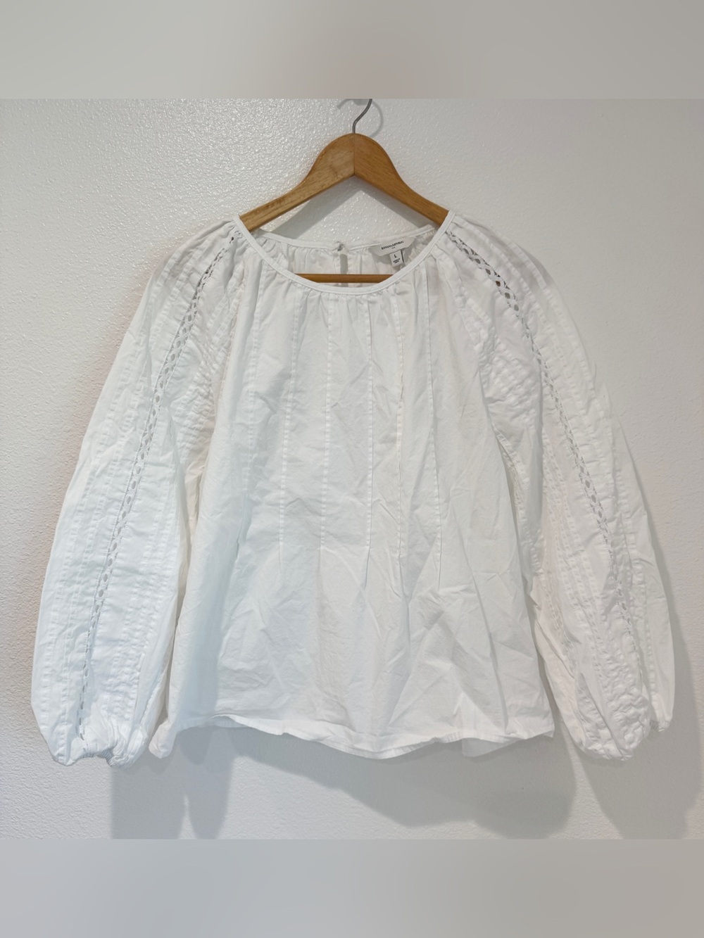 Banana Republic Cottagecore White Cotton Eyelet Pintuck Balloon Sleeve Top L